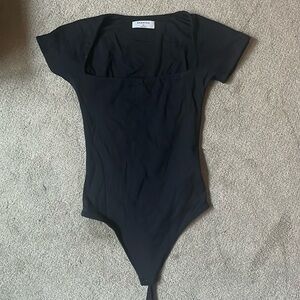 Aritzia babaton contour bodysuit